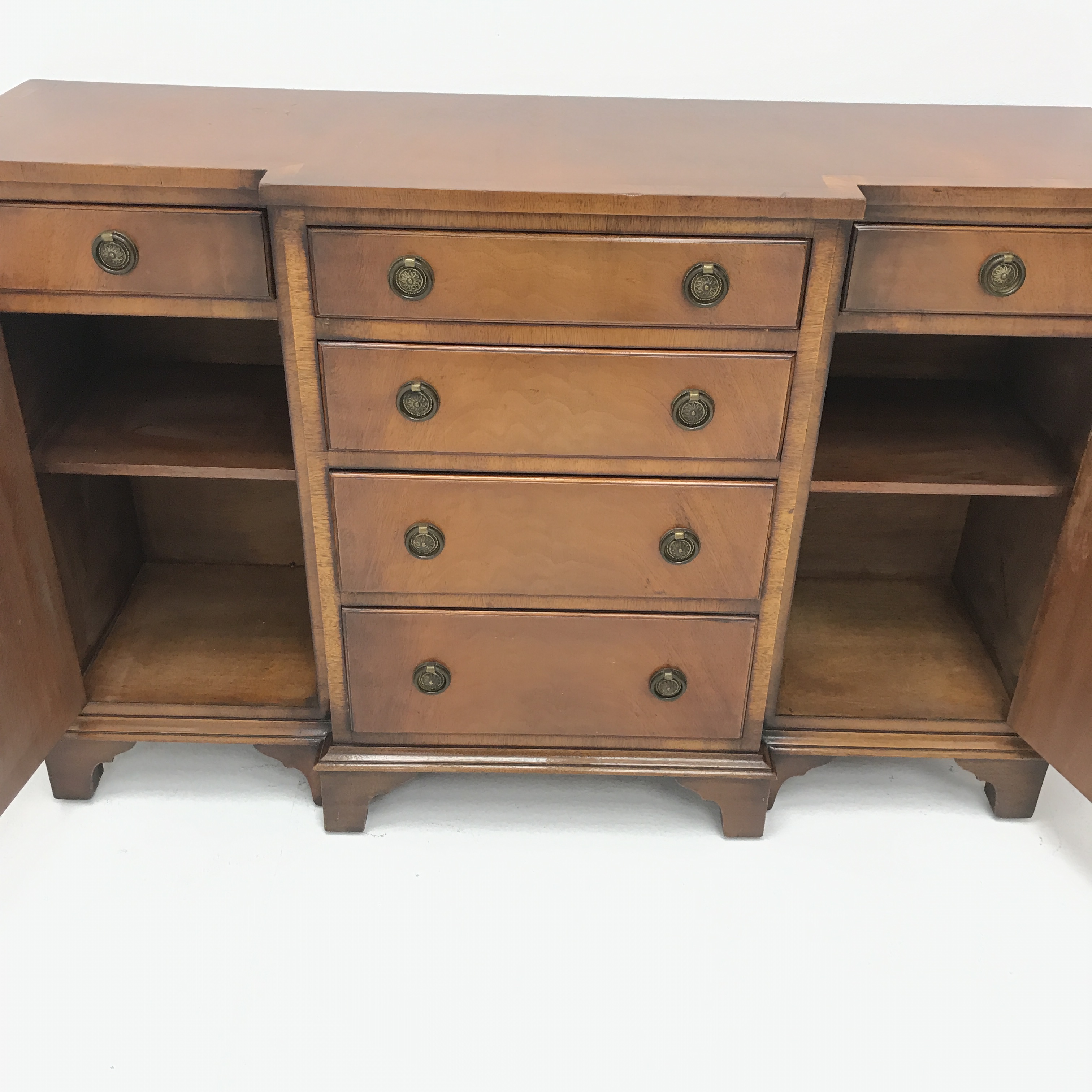 Bevan Funnell Reprodux small cross banded mahogany breakfront sideboard, six drawers, two cupboards, - Image 10 of 10