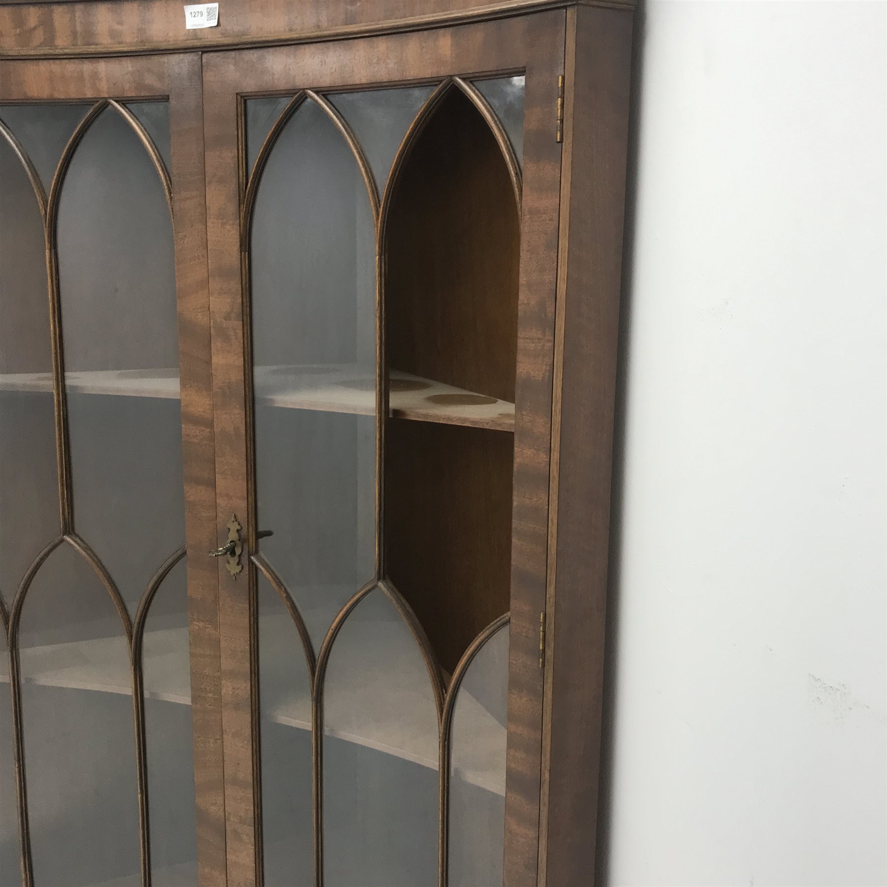 20th century figured mahogany double corner cabinet, dentil frieze above two doors enclosing two she - Image 5 of 10