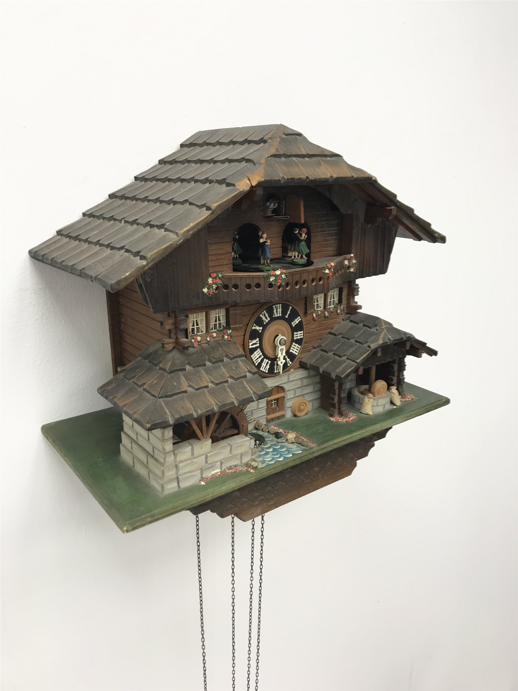 Large contemporary Swiss Chalet type cuckoo clock, W40cm - Image 2 of 8