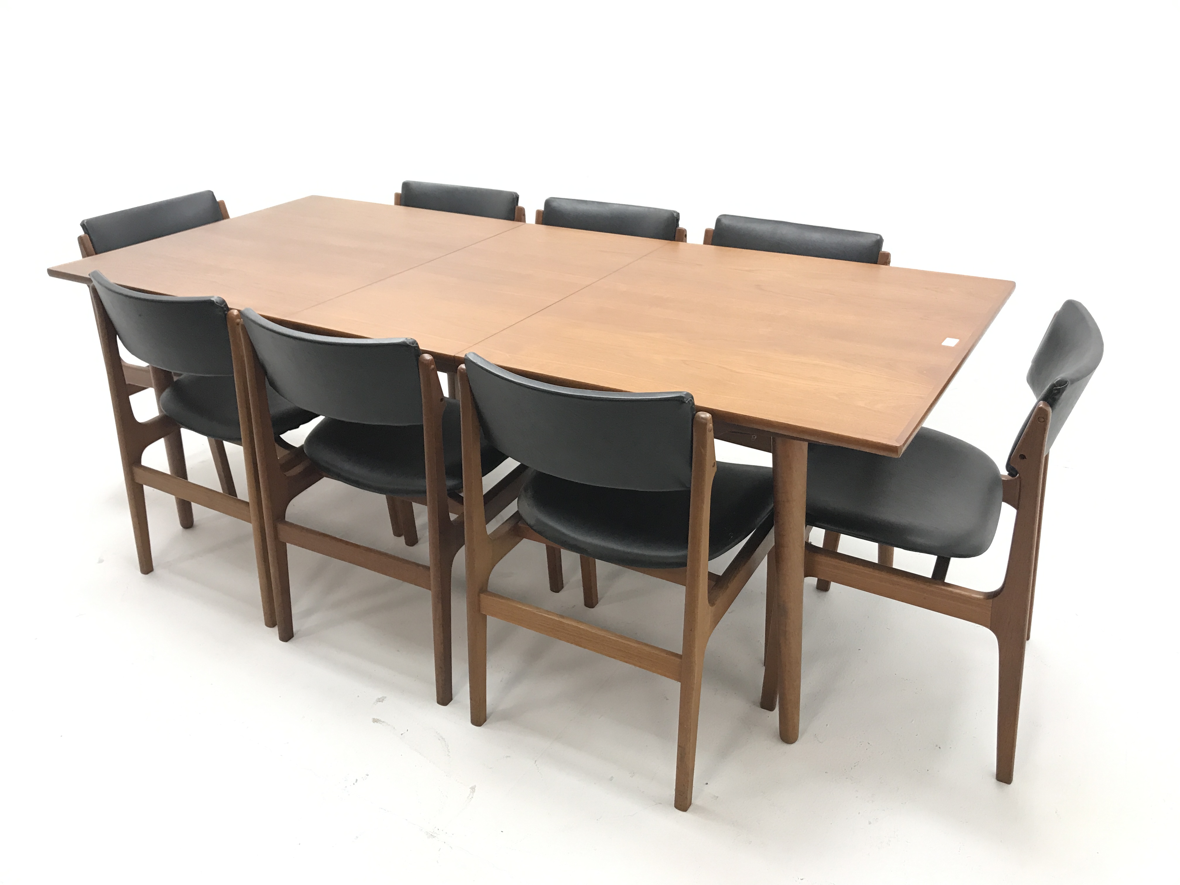 Danish teak extending dining table, single leaf, turned tapering out splayed supports (W210cm extend - Image 11 of 16