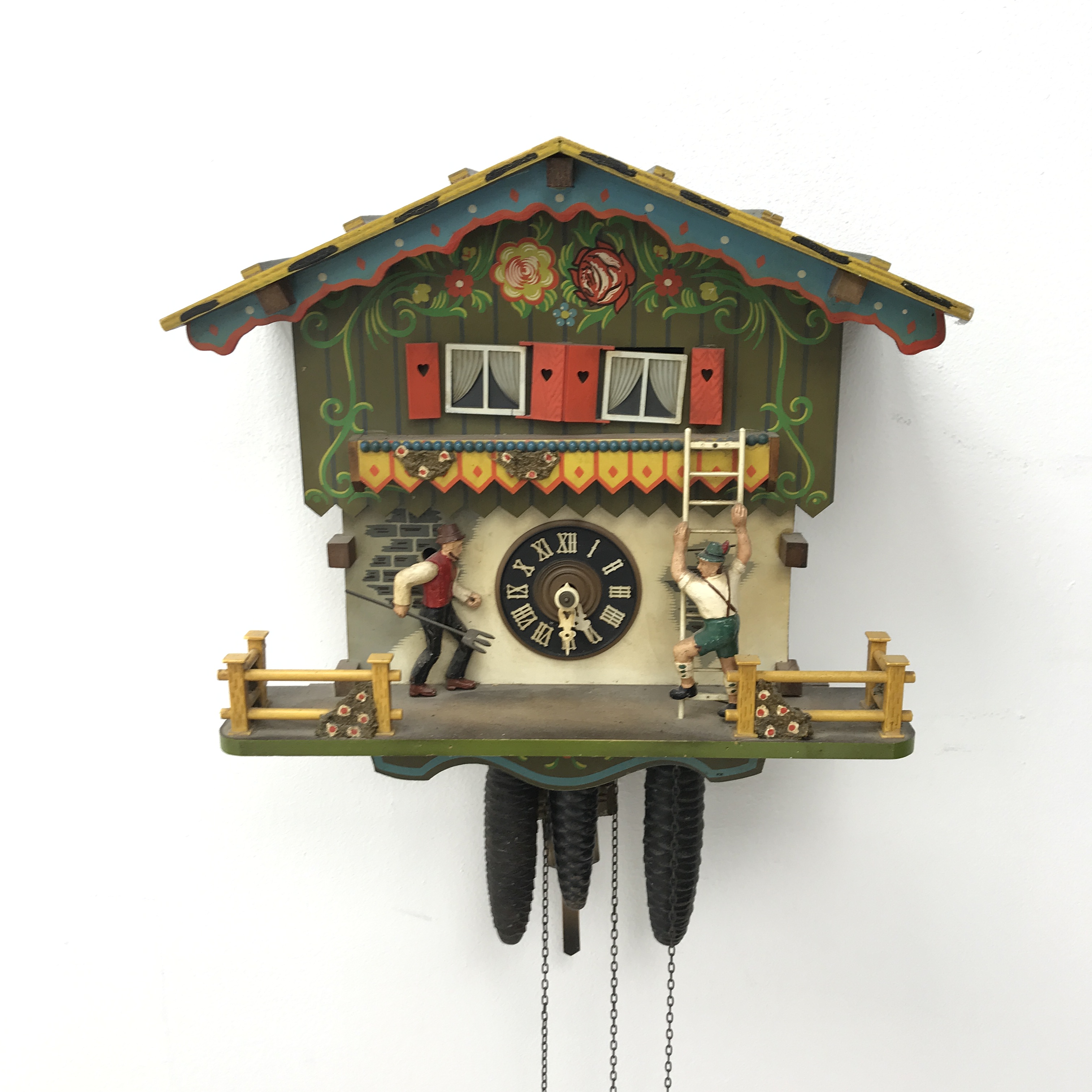 Two Black Forest style wall hanging cuckoo clocks - Image 9 of 14