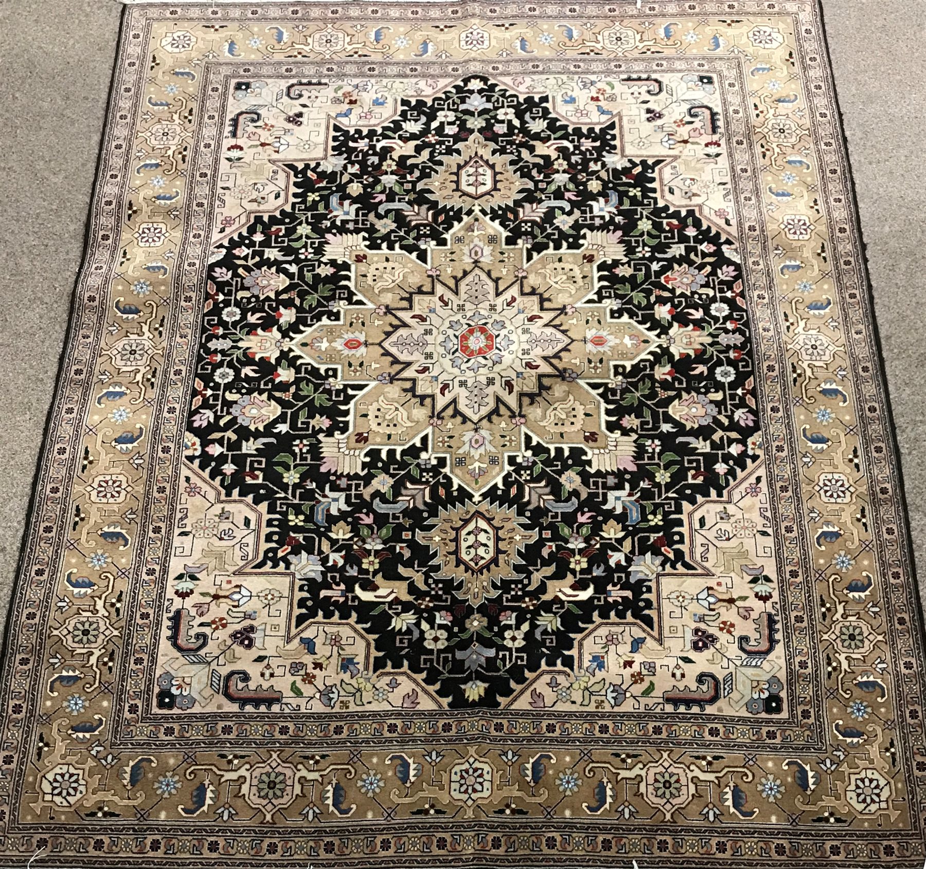 Fine Tabriz beige ground rug, repeating border, central medallion, 350 kpsi, 197cm x 143cm - Image 2 of 8