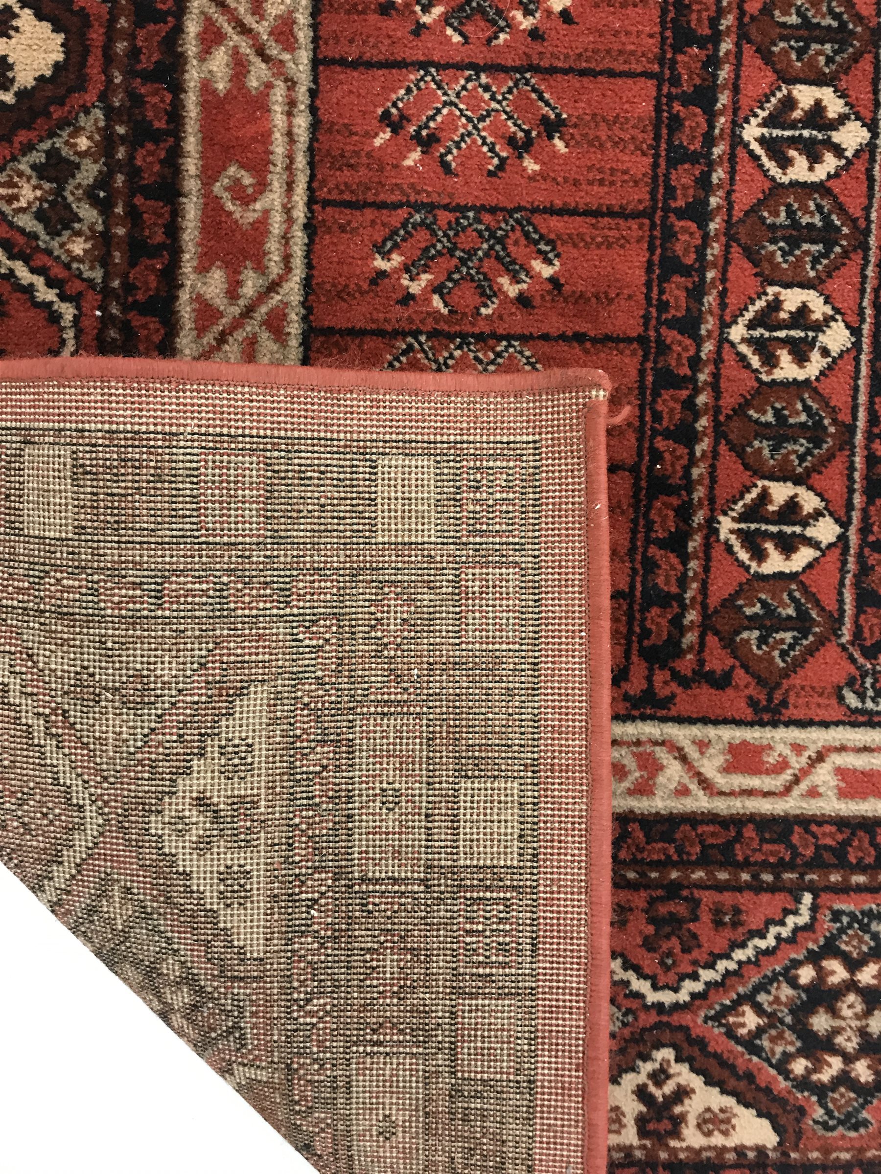 Persian design red ground rug, repeating border, 190cm x 137cm - Image 4 of 6