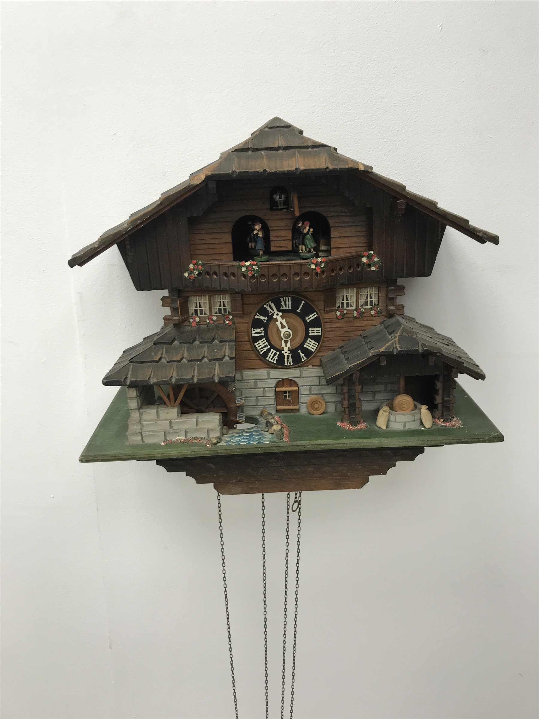 Large contemporary Swiss Chalet type cuckoo clock, W40cm - Image 3 of 8