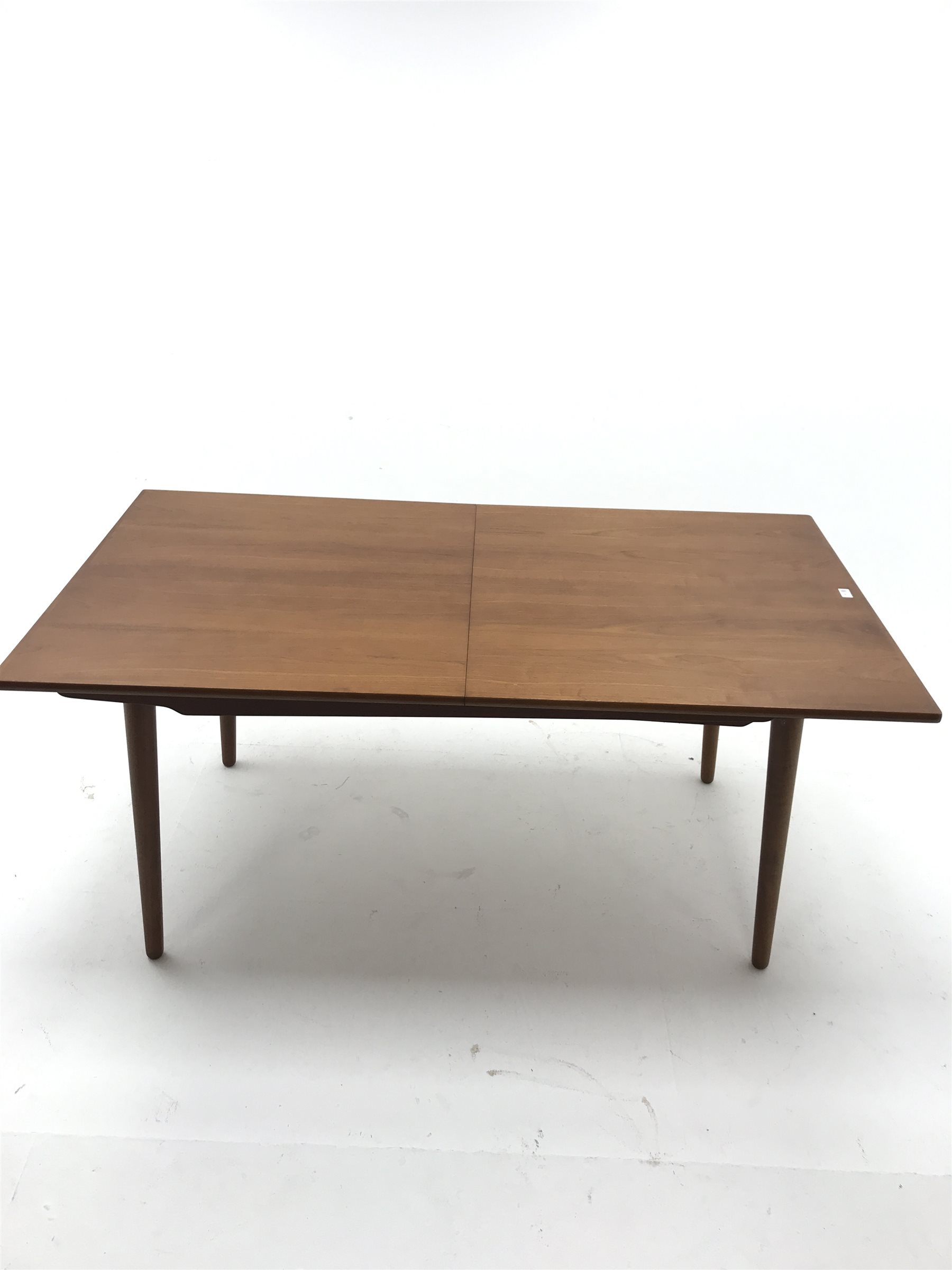 Danish teak extending dining table, single leaf, turned tapering out splayed supports (W210cm extend - Image 6 of 16