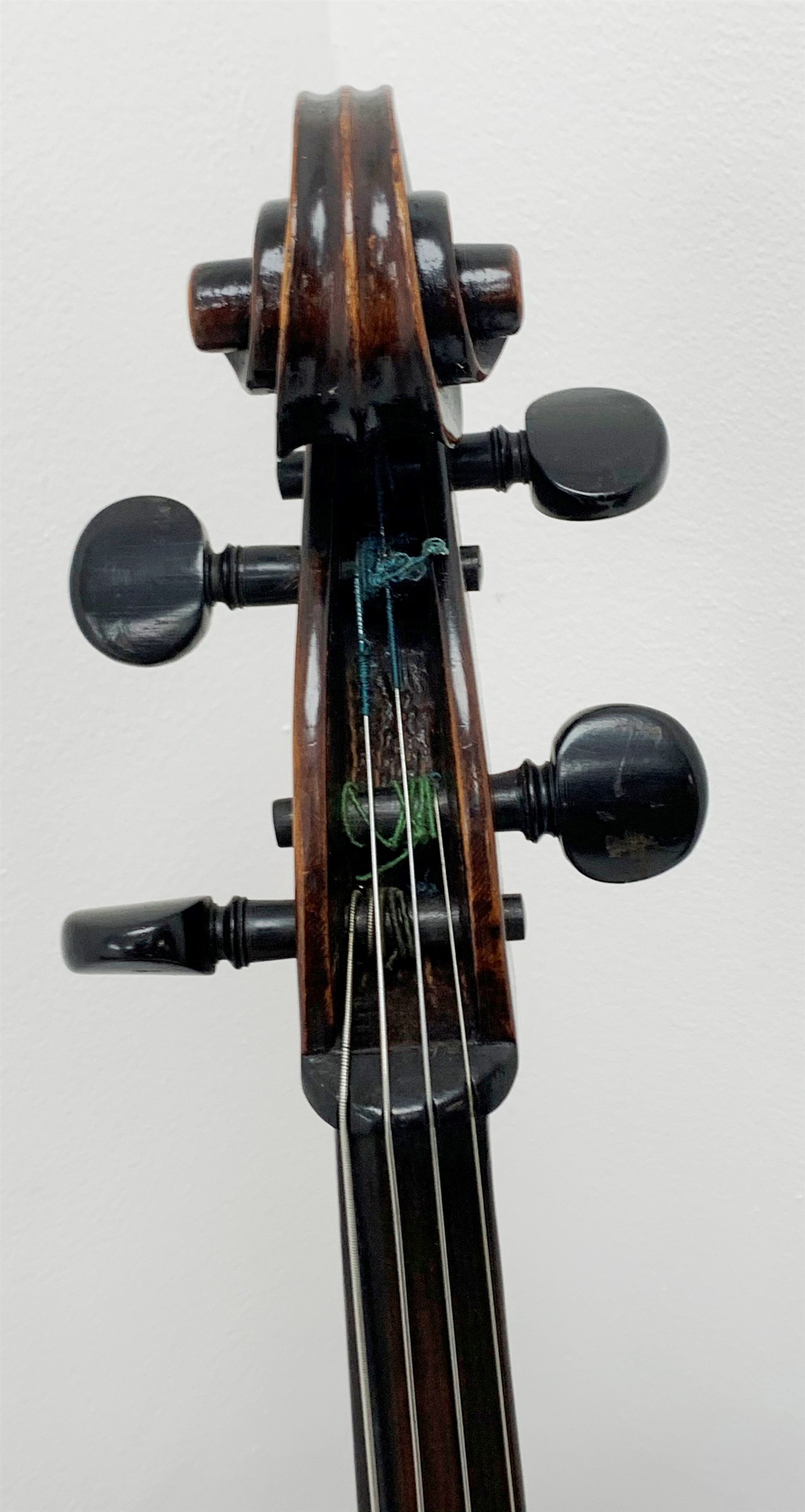 Early 20th century French Mirecourt cello with 76cm two-piece maple back and ribs and spruce top, b - Image 6 of 10
