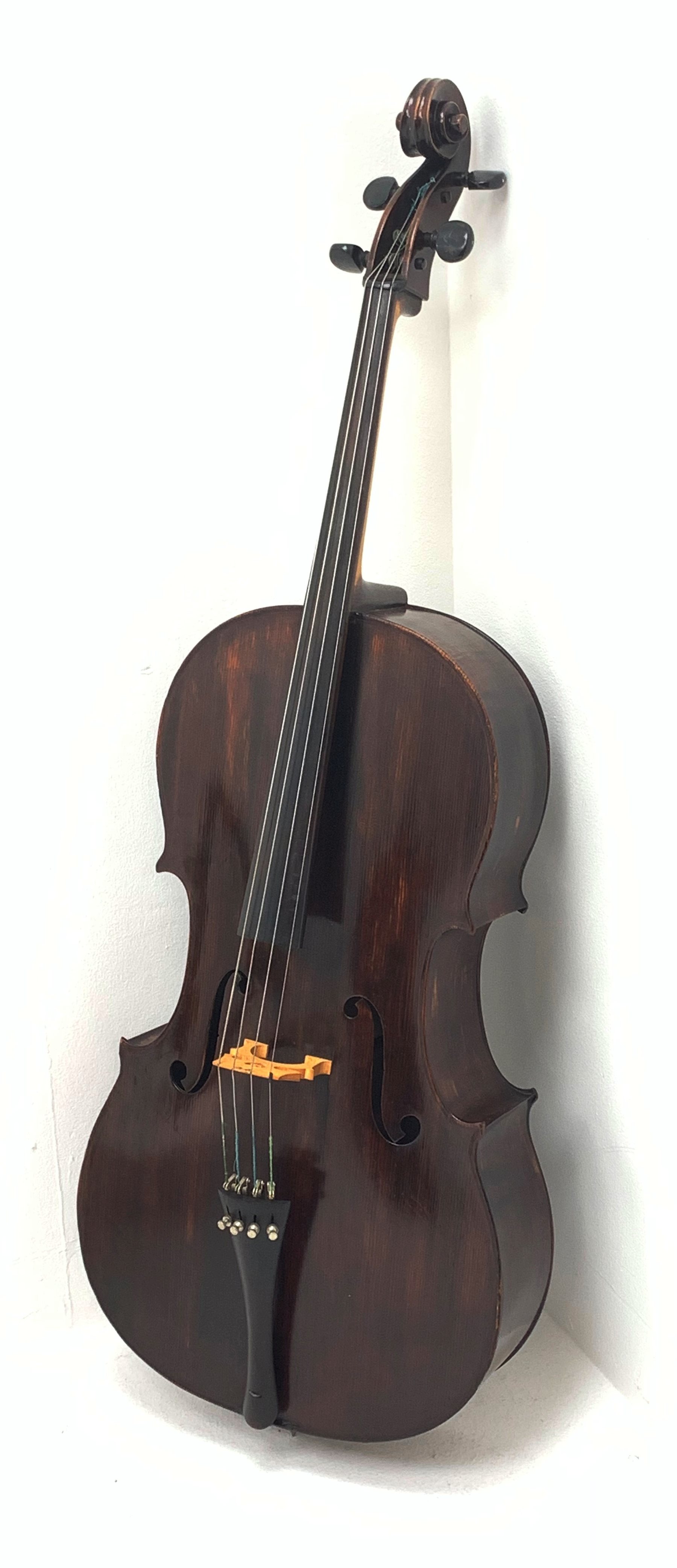 Early 20th century French Mirecourt cello with 76cm two-piece maple back and ribs and spruce top, b