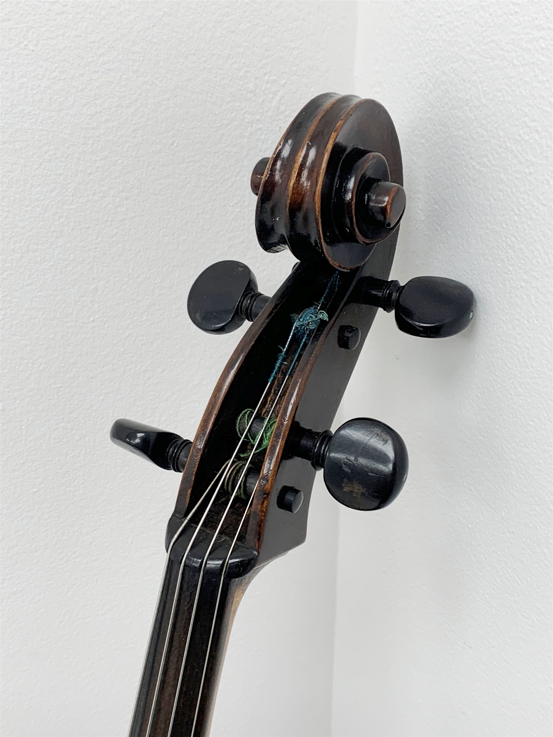 Early 20th century French Mirecourt cello with 76cm two-piece maple back and ribs and spruce top, b - Image 2 of 10