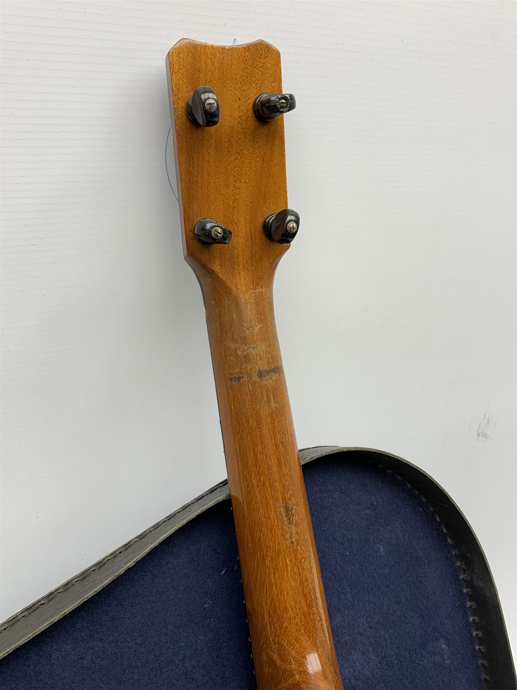 Early 20th century Keech Banjulele banjo, the ebonised back with etched 'signature' Alvin D. Keech, - Image 4 of 6