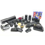Collection of camera lenses and other equipment - Prinz Galaxy 1:6.3 f=400mm telephoto lens in case,