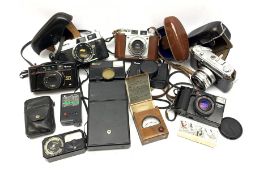 Collection of cameras to include: Polaroid 600 Land Camera SLR 680 with auto focus/auto strobe, Roll