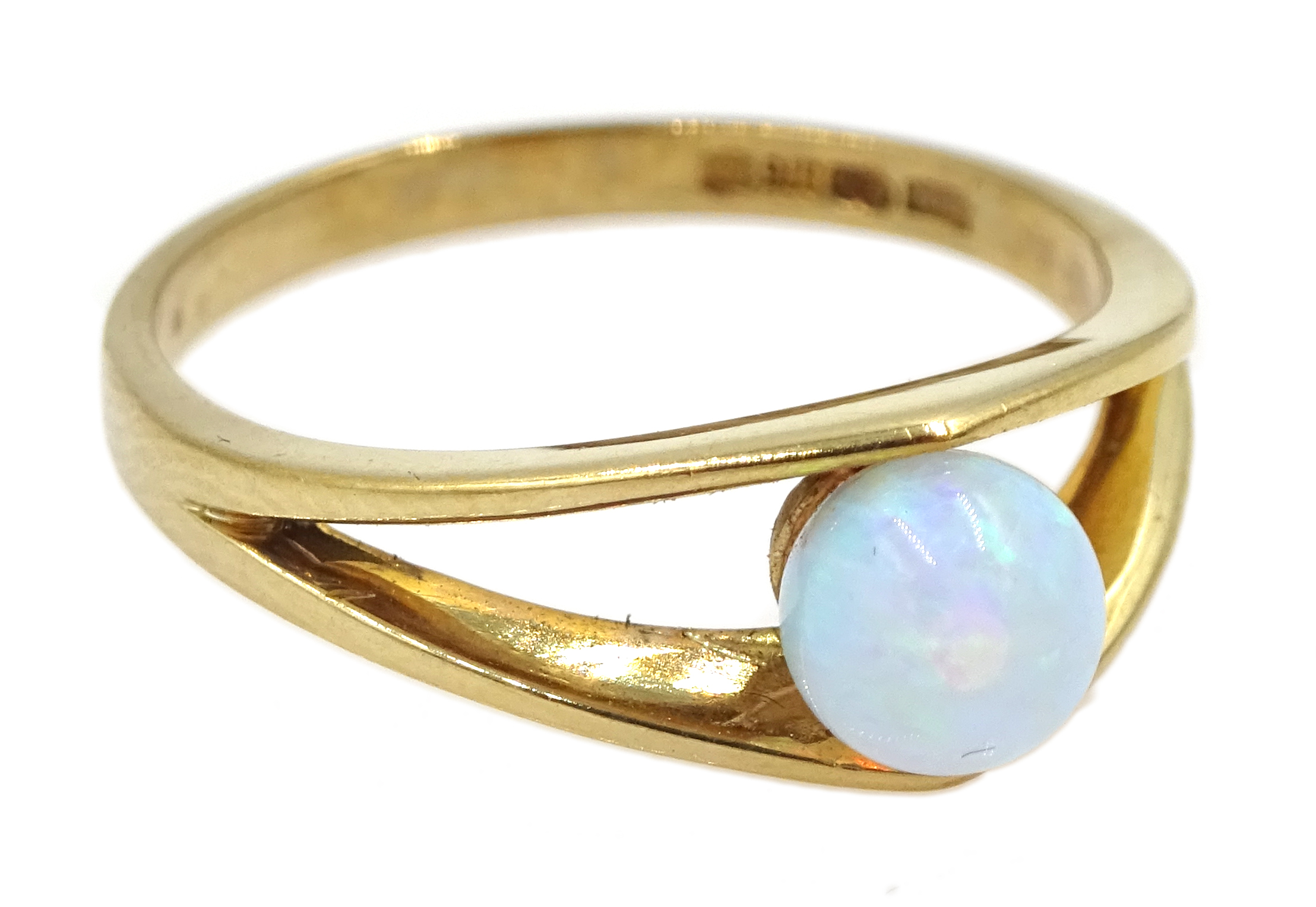 9ct gold single stone opal ring, hallmarked - Image 4 of 5