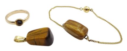 14ct gold tigers eye pendant, stamped 585, tigers eye gold bracelet and ring, both 8ct, stamped or t