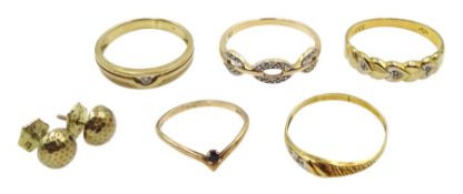 Two 14ct gold rings, 9ct sapphire ring, two 8ct gold rings and pair of 8ct gold earring, all stamped