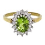 Silver-gilt peridot and cubic zirconia ring, stamped Sil