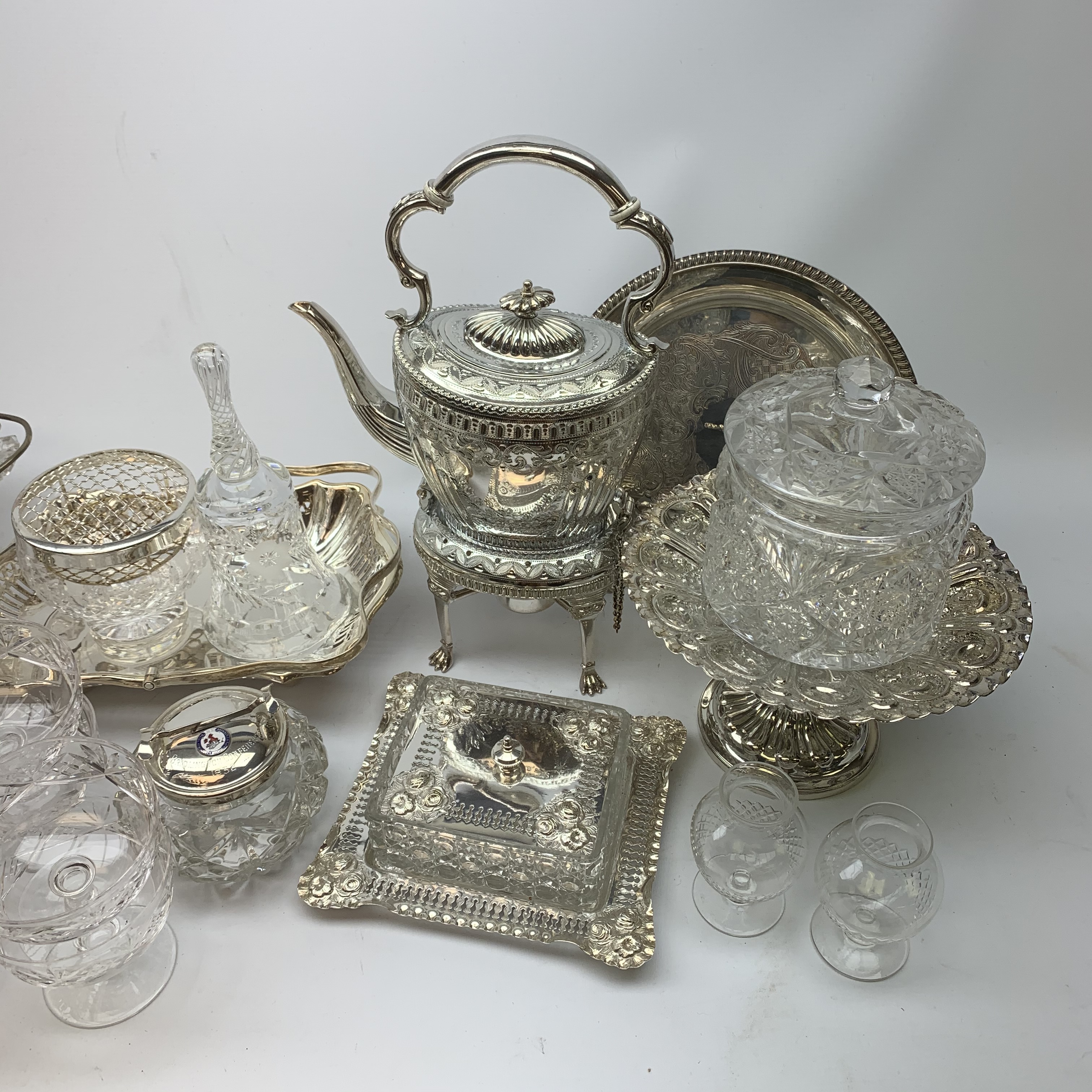A quantity of assorted silver plate and other metalware, to include a spirit kettle, pedestal bowl, - Image 3 of 3