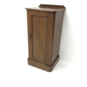 Victorian mahogany bedside cabinet, raised back, moulded top, single door, plinth base, W38cm, H79cm