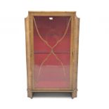 Early 20th century walnut display cabinet, single door enclosing three glazed shelves, W71cm, H118cm