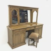 American oak twin pedestal dressing table, three piece mirror back above three drawers, two cupboard