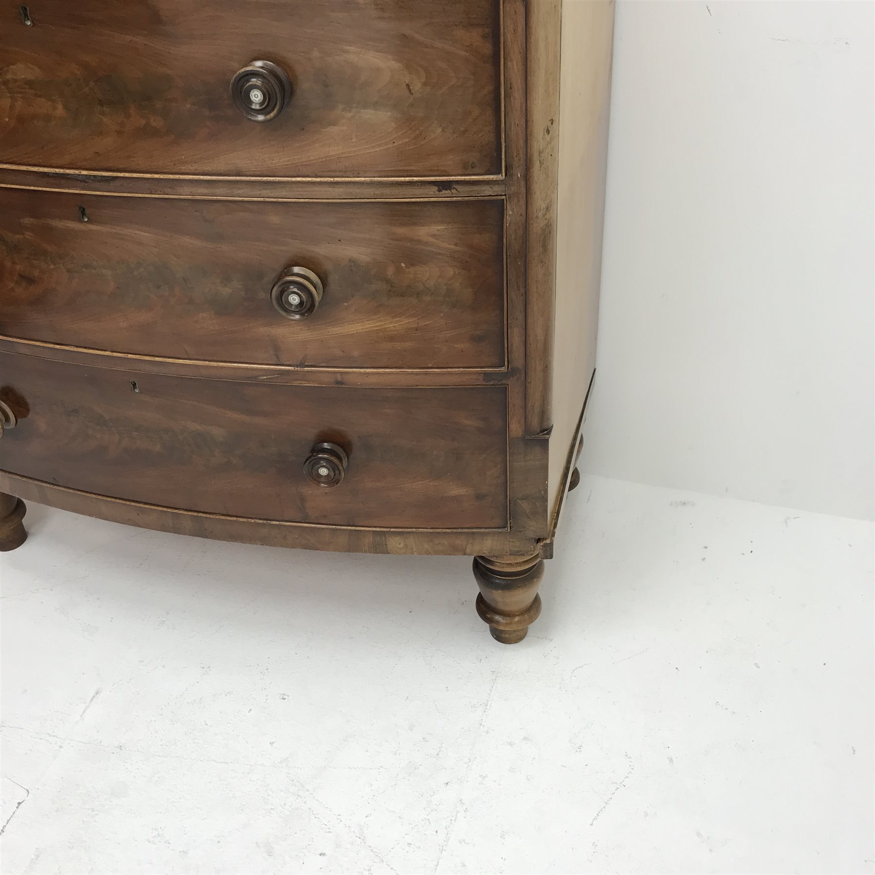 Victorian mahogany bow front chest, two short and three long drawers, turned supports, W113cm, H132c - Image 3 of 5