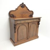 19th century mahogany chiffonier sideboard, raised shaped and carved back, single frieze drawer abov