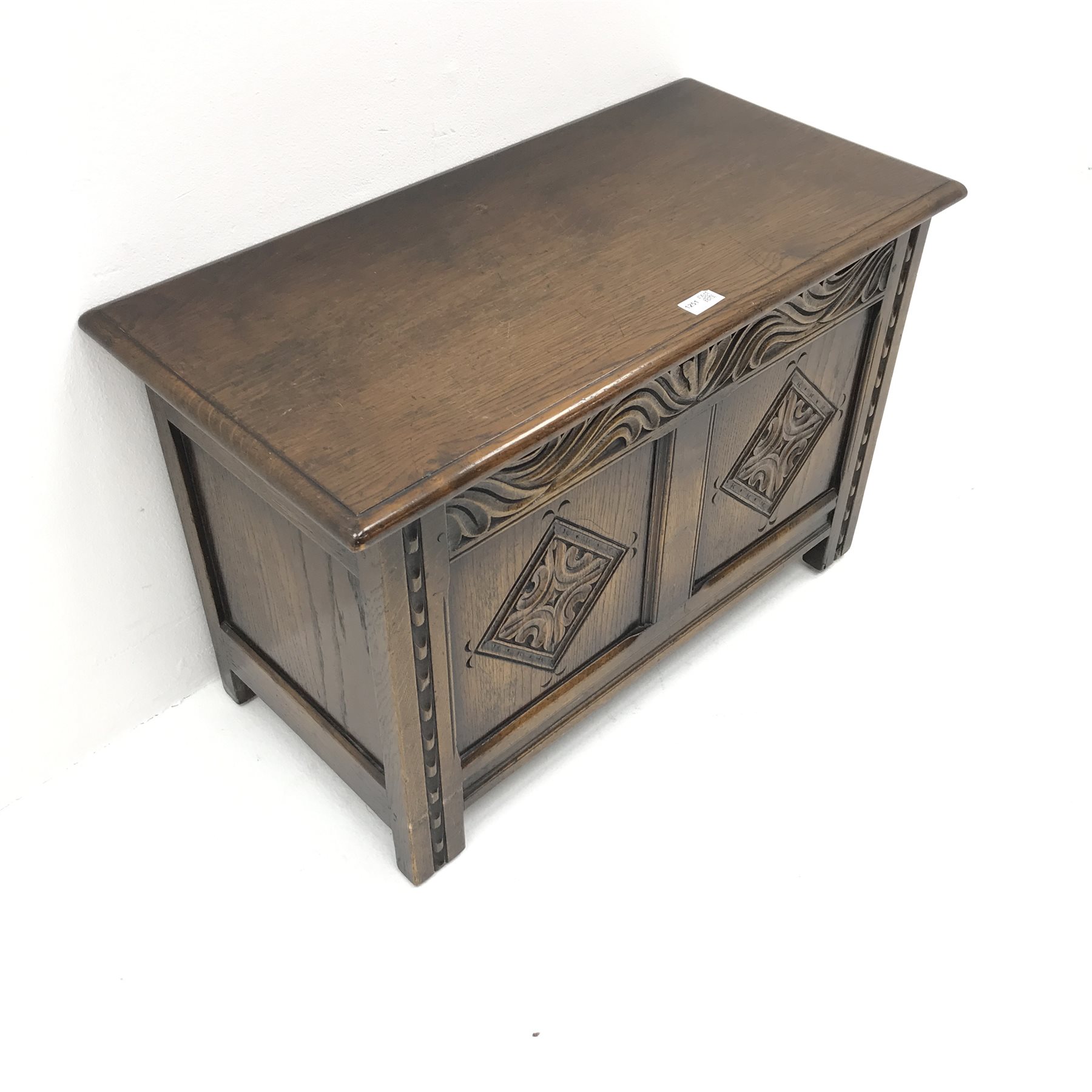 Small 20th century medium oak blanket box, single hinged lid, carved front stile supports, W76cm, H5 - Image 3 of 4