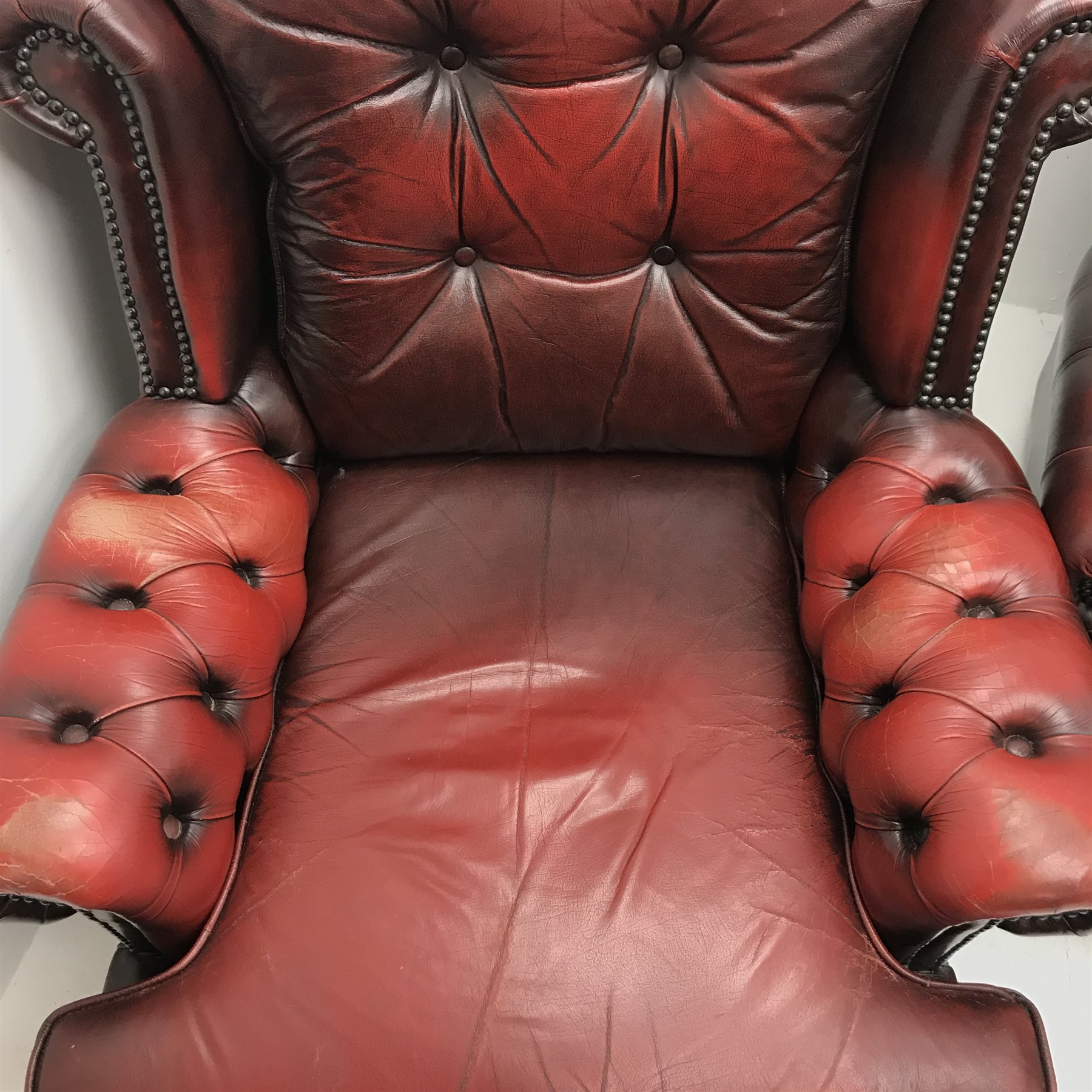Georgian style three seat sofa upholstered in deep buttoned vintage red leather (W175cm) and pair of - Image 5 of 10
