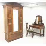 Edwardian bedroom suite comprising of mahogany raised mirror back dressing table, four drawers, tur