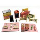 Hornby '0' gauge - Railway Accessories Set No.7 Watchman's Hut with brazier, shovel and poker; and s