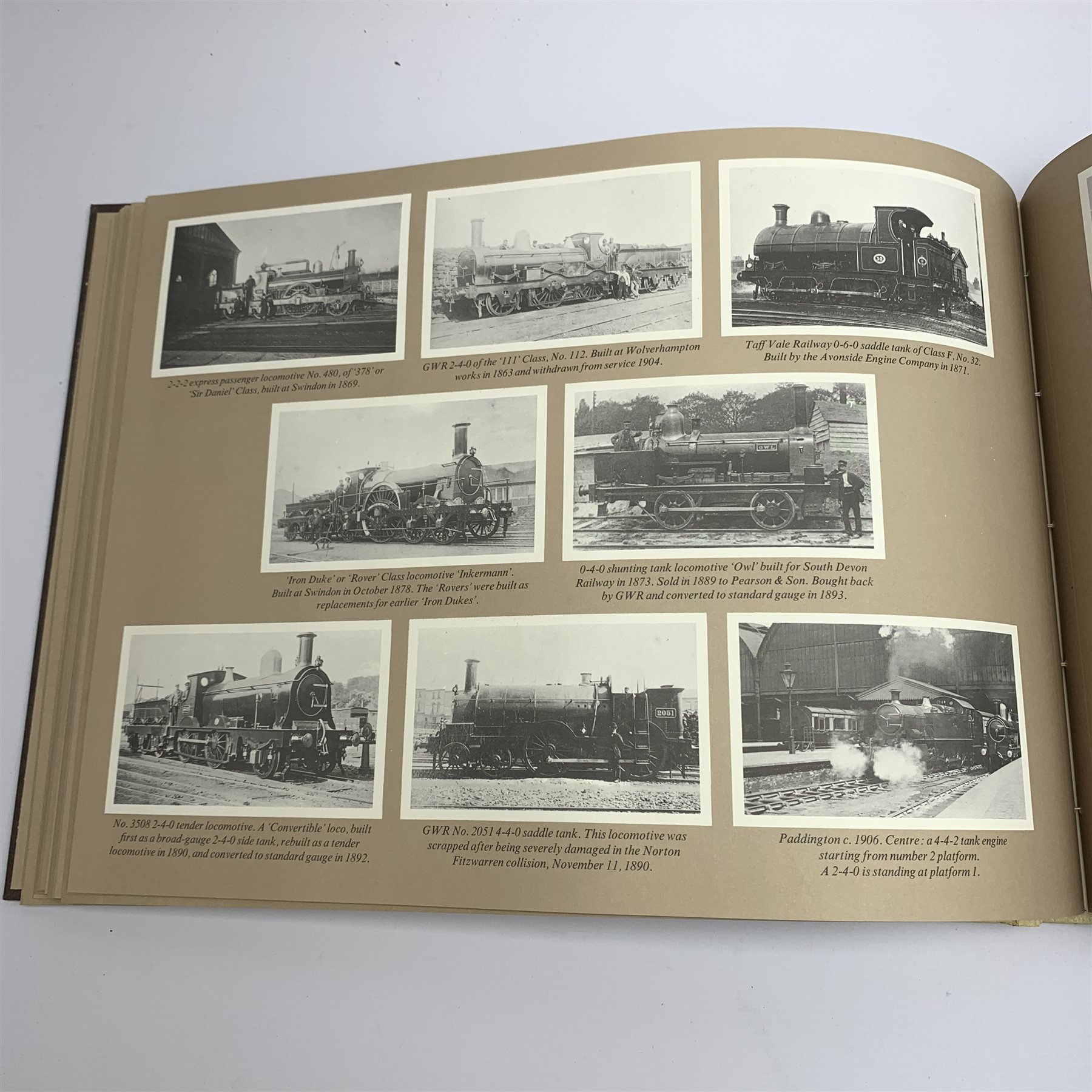 The Book of The Great Western. 1970. Limited edition No.1356/3000. Fully illustrated with laid-in re - Image 3 of 9