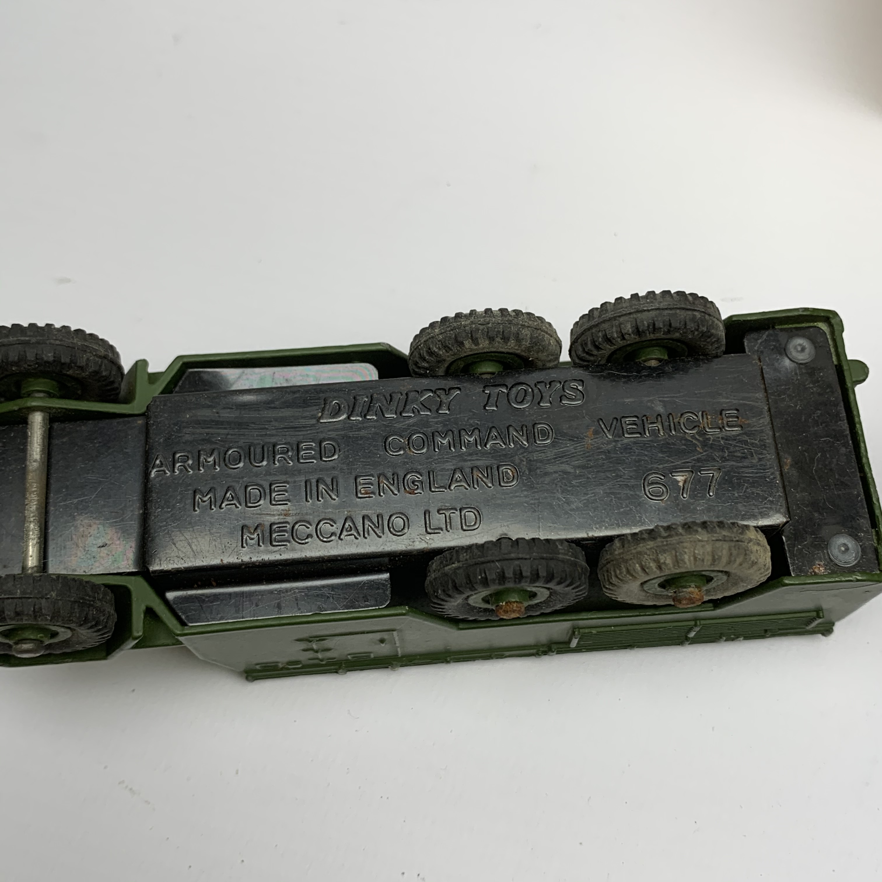 Dinky - eight military vehicles comprising 7.2 Howitzer No.693, Armoured Command Vehicle No.677, Mil - Image 7 of 7