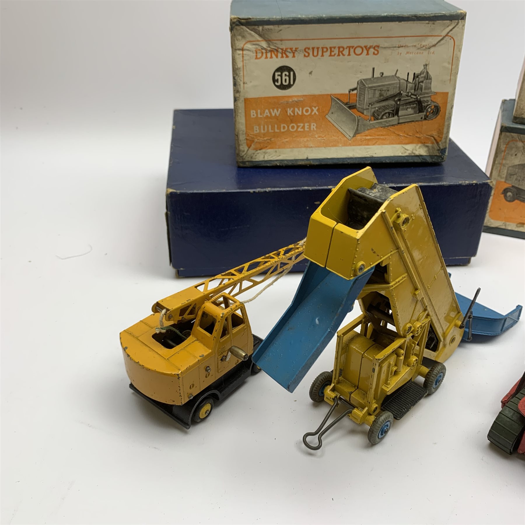 Dinky - Breakdown Lorry in green/brown No.25x and Lawn Mower No.751, both boxed; unboxed A.C. Aceca - Image 4 of 11