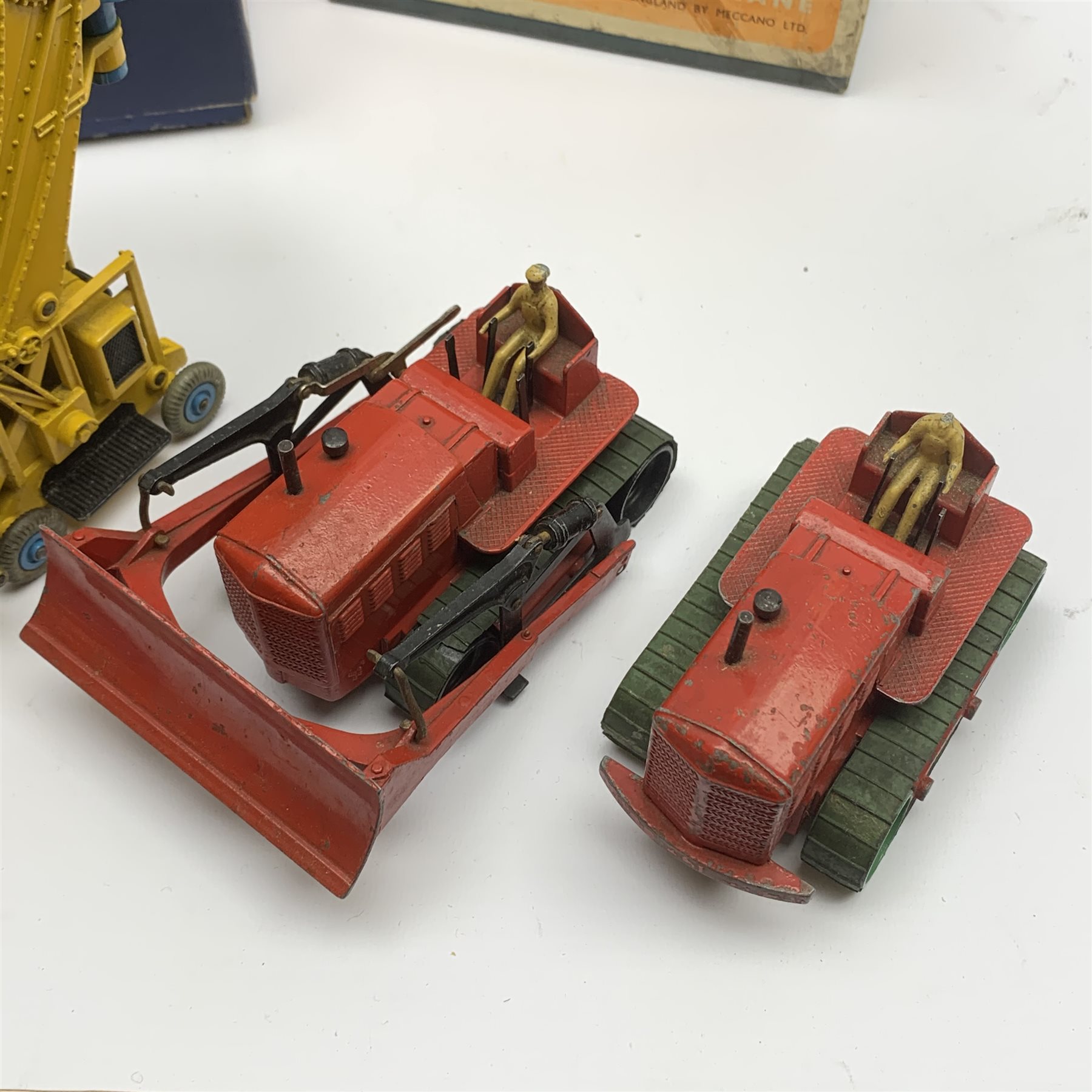 Dinky - Breakdown Lorry in green/brown No.25x and Lawn Mower No.751, both boxed; unboxed A.C. Aceca - Image 2 of 11