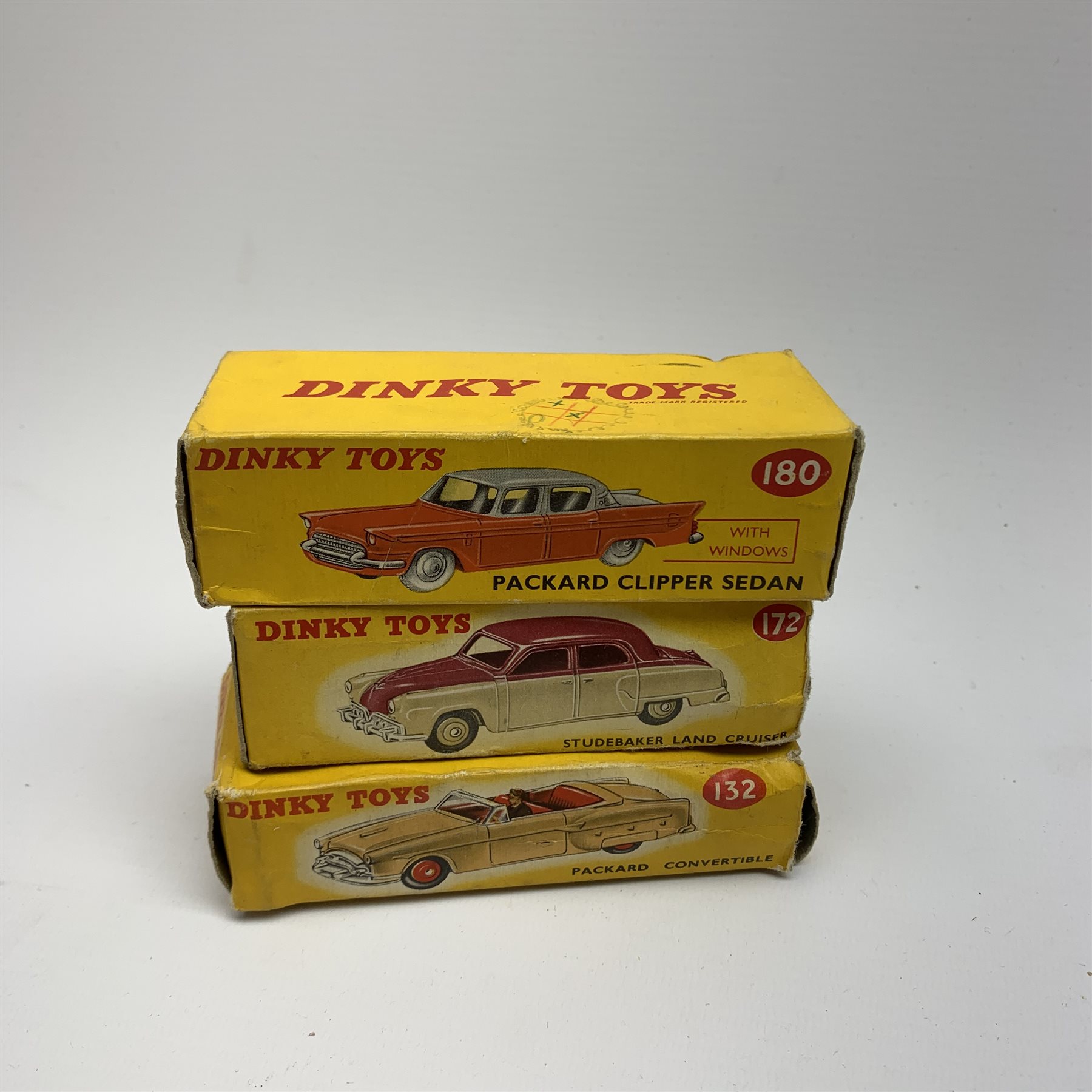 Dinky - Packard Convertible No.132, Packard Clipper Sedan with windows No.180 and Studebaker Land Cr - Image 6 of 12