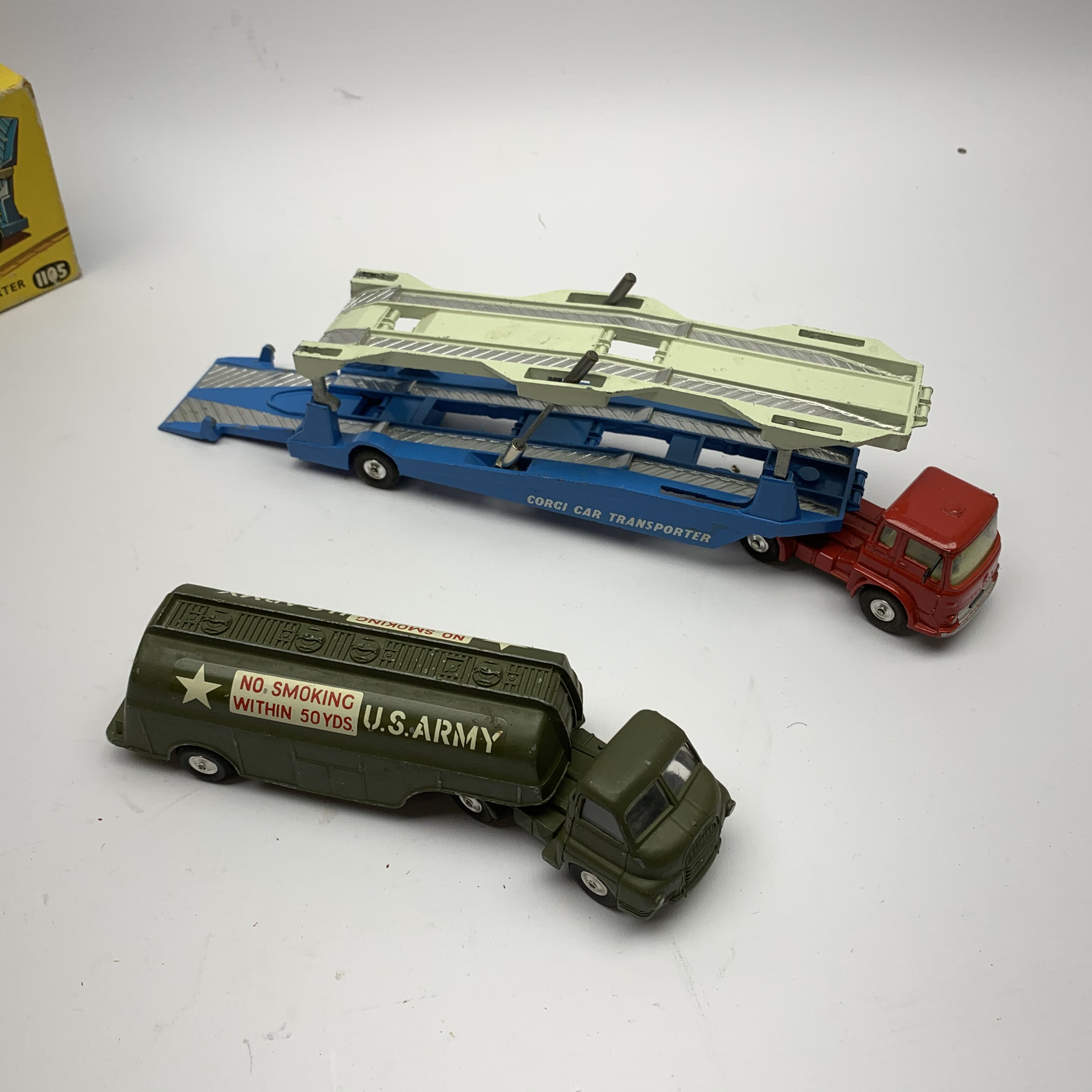 Corgi - U.S. Army Fuel Tanker No.1134, boxed with inner packaging; and 'Carrimore' Car Transporter N - Image 6 of 8