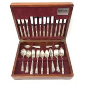 Canteen of Oneida Community plate cutlery in the Hampton Court pattern, six place settings in case