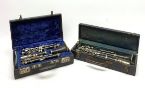 Selmer Studente Console five-piece clarinet serial no.346055 in fitted carrying case; and another ca
