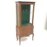 French style Kingwood vitrine, single door enclosing glazed shelves above two drawers, cabriole legs