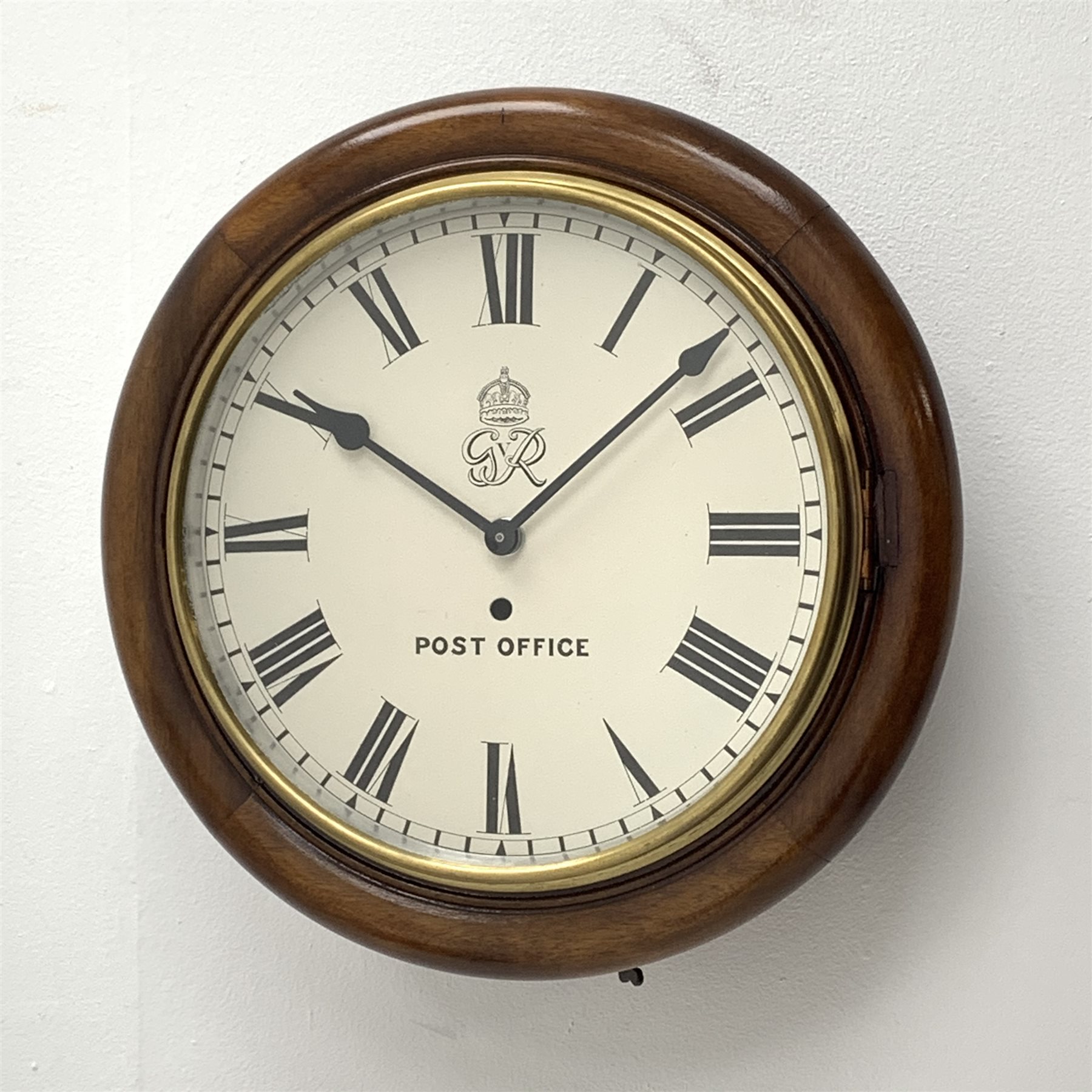 Early 20th century circular mahogany cased dial clock, the enamel Roman dial inscribed with the Geor - Image 2 of 4