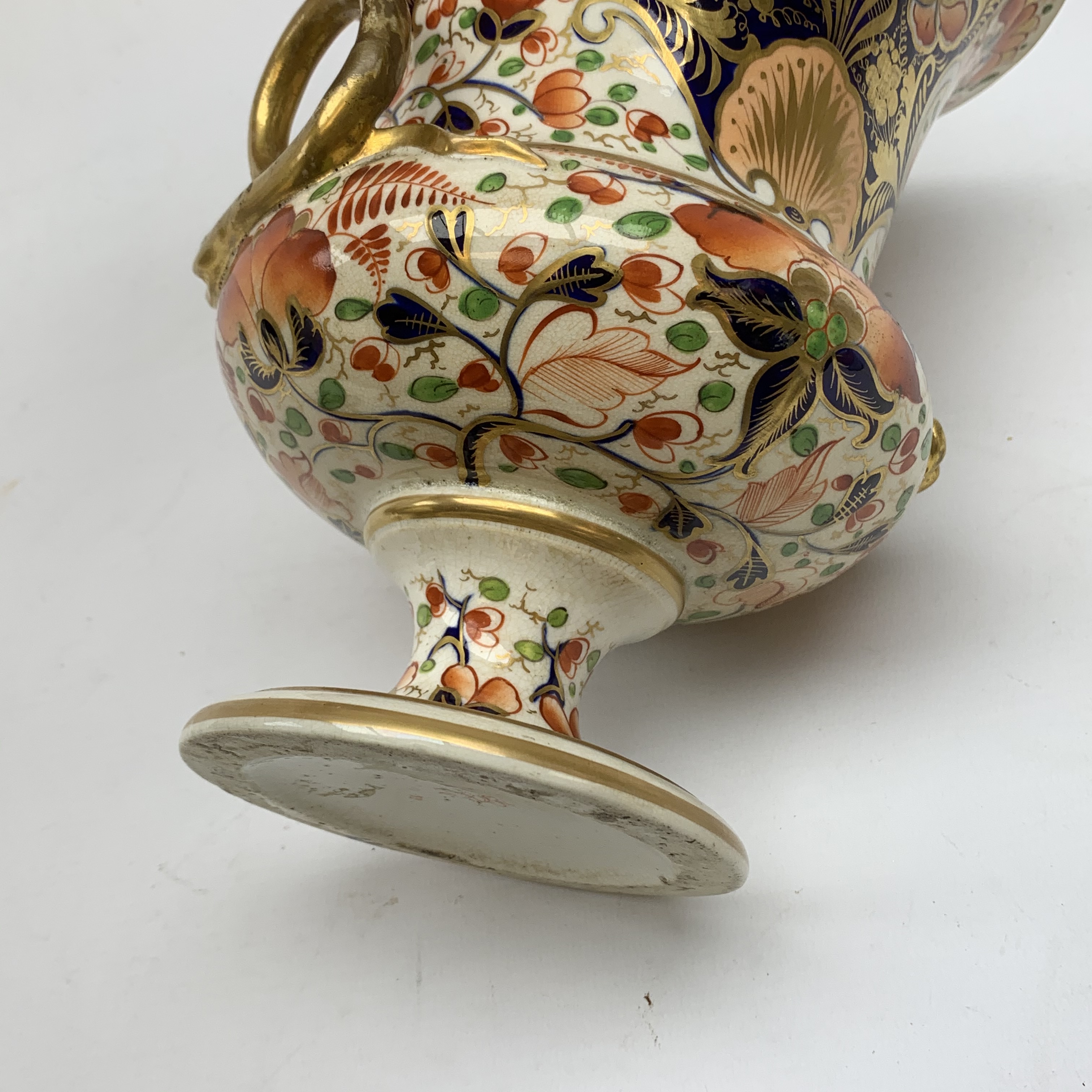 Early 19th century Derby campagna vase, with twin gilt serpent modelled handles and raised upon a sp - Image 11 of 11