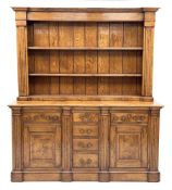 Bylaws Furniture - Georgian style figured oak dresser, projecting cornice over three heights plate r