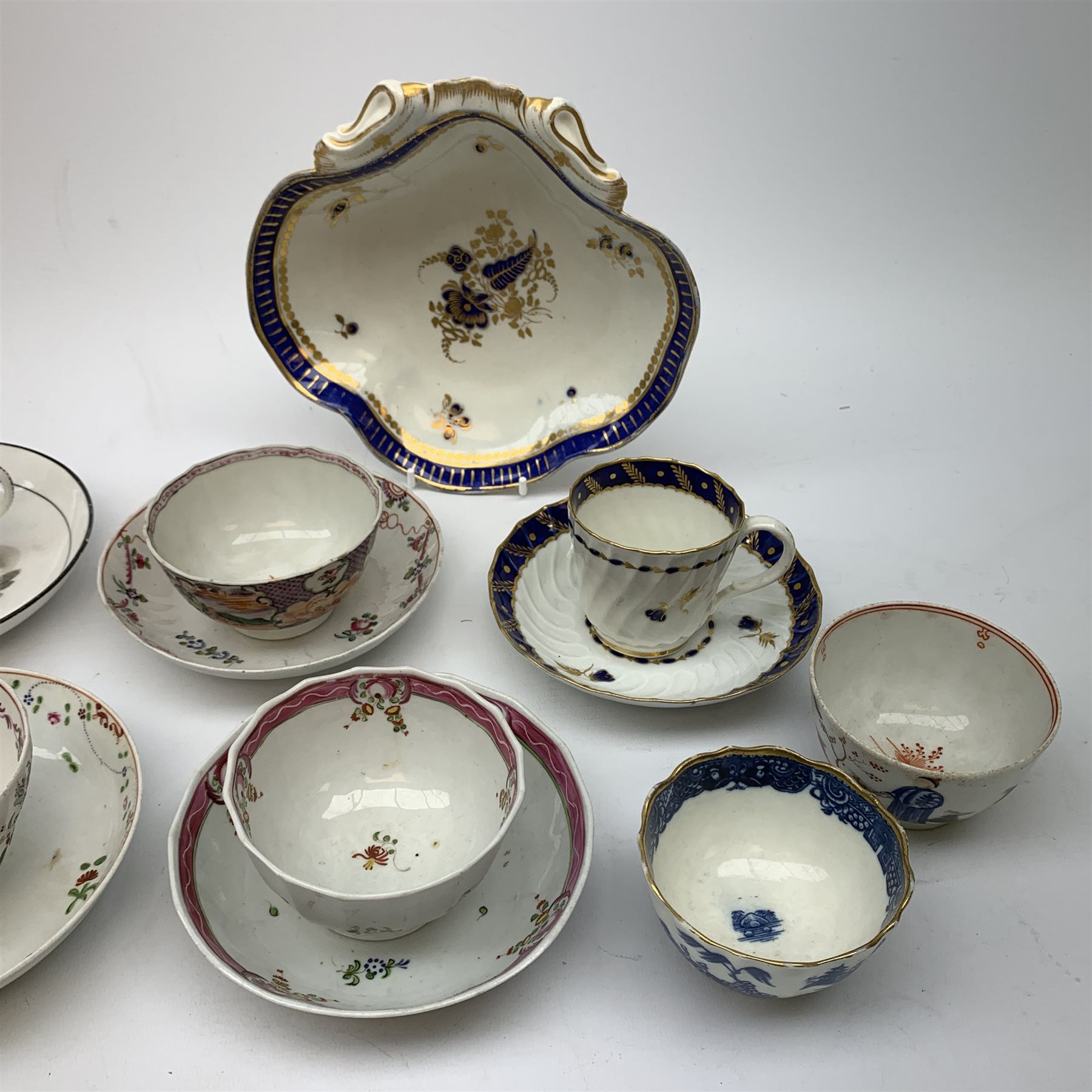 Collection of 18th century and 19th century porcelain, to including examples by Newhall and Worceste - Image 6 of 8