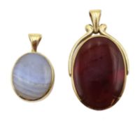 Gold bloodstone and agate swivel pendant and one other gold agate and stone set pendant, both hallma
