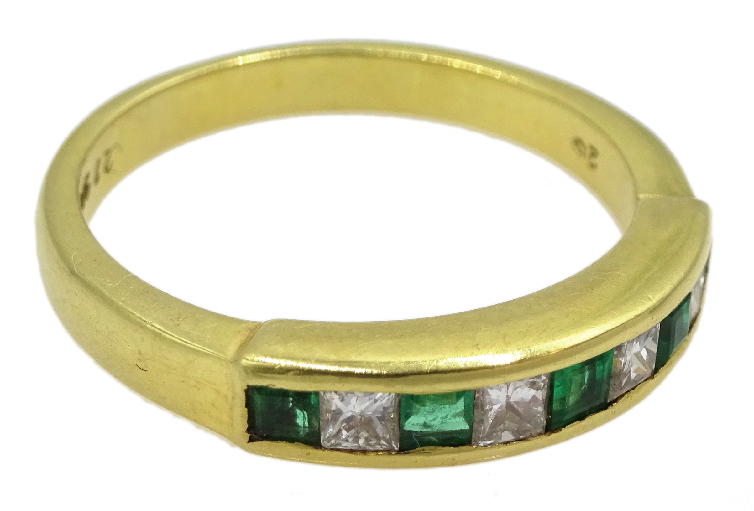 18ct gold princess cut emerald and diamond half eternity ring, London 1989 - Image 7 of 8