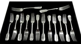 Set of twelve Victorian silver dessert forks, Fiddle pattern by Samuel Hayne & Dudley Cater, London