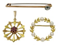Gold garnet pendant, gold pearl circular brooch and a gold stone set bar brooch, all hallmarked 9ct