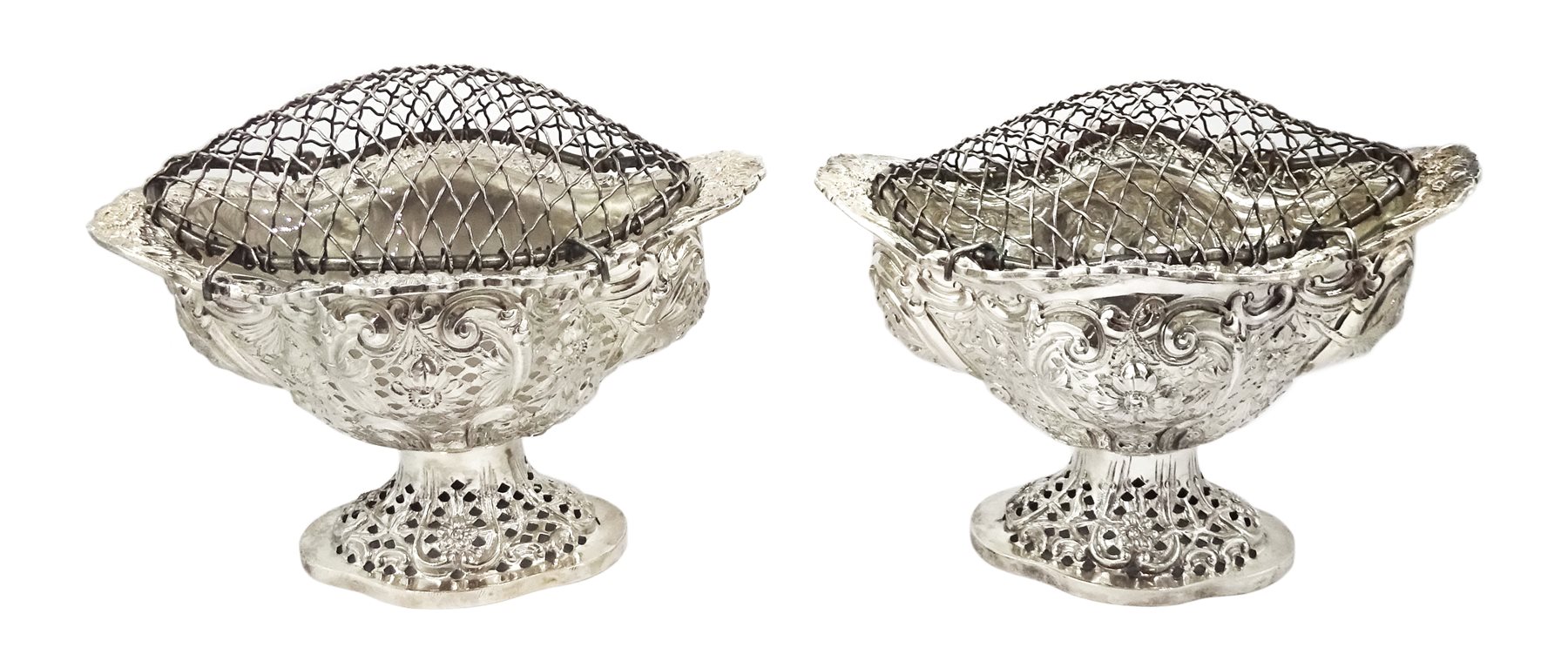 Four Victorian silver pedestal bon bon dishes, embossed foliate and pierced decoration, with glass l - Image 5 of 20