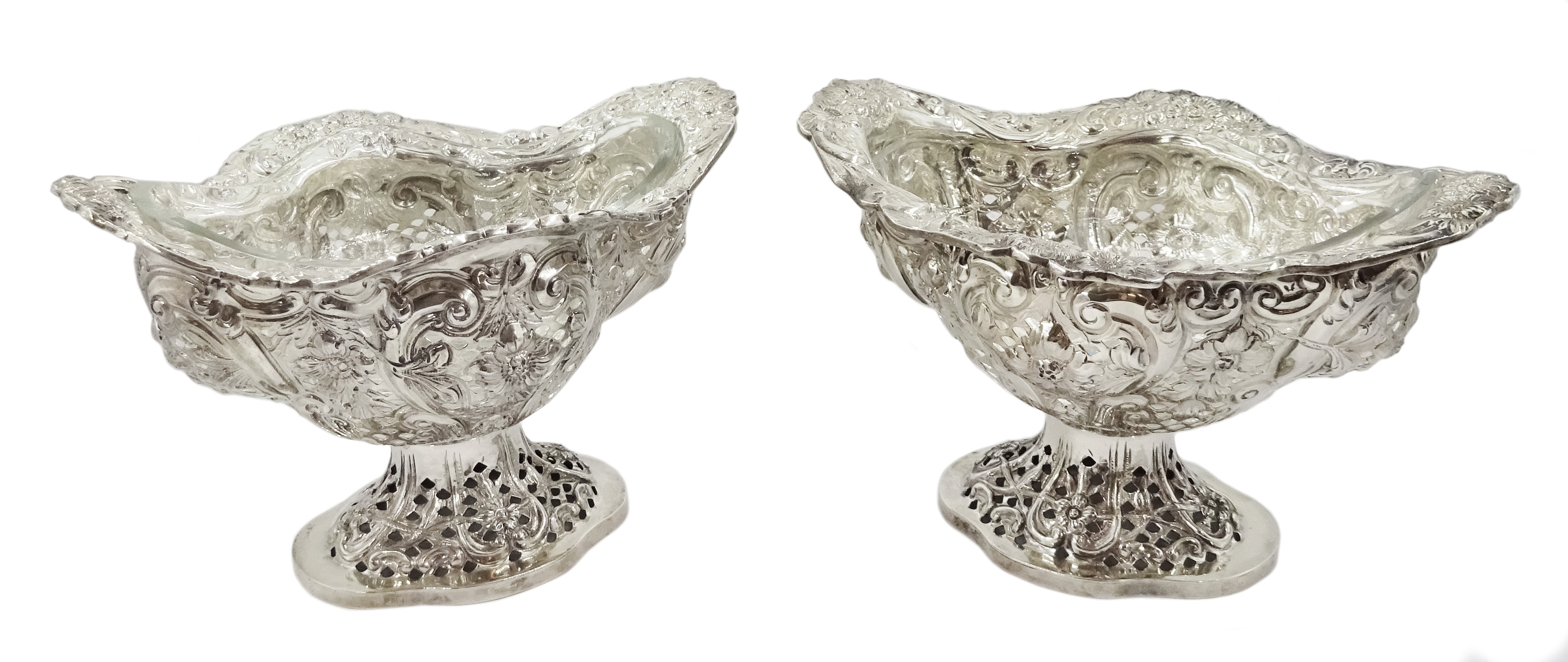 Four Victorian silver pedestal bon bon dishes, embossed foliate and pierced decoration, with glass l - Image 14 of 20