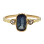 Victorian 18ct gold three stone sapphire and diamond ring