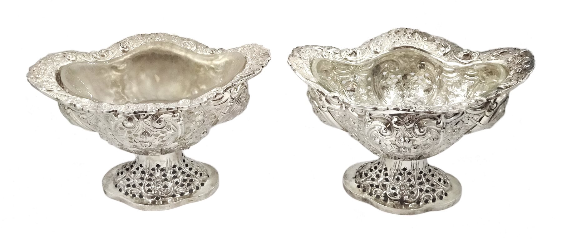 Four Victorian silver pedestal bon bon dishes, embossed foliate and pierced decoration, with glass l - Image 4 of 20
